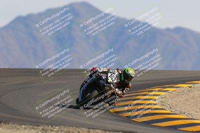 media/Oct-30-2022-CVMA (Sun) [[fb421c3cec]]/Race 10 Supersport Middleweight Shootout/